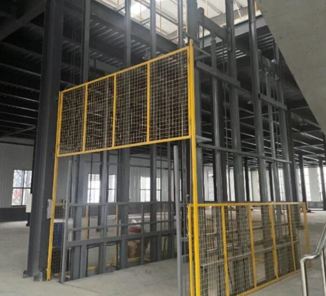 崇礼请详细介绍一下货梯安装在室外的维护方法